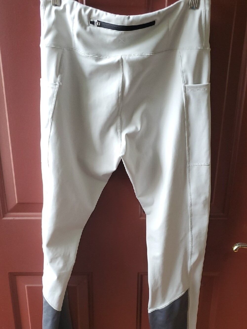 TomboyX Gray Leggings with Dk Gray Ankle Panels and Side Pockets - Picture 7 of 11